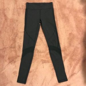 IVIVVA LEGGINGS!!